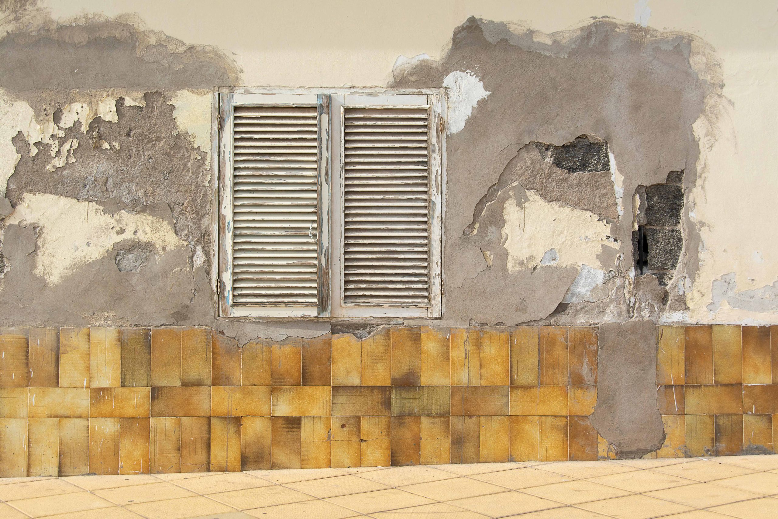 waterproofing crack 2